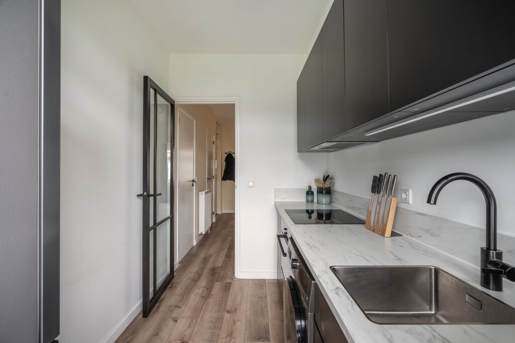 Rotterdam – Carel van Nieveltstraat 7B – Foto